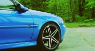 Blaue Vollfolierung